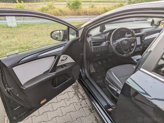 Toyota Avensis 1.8 Valvematic - 7