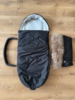 Thule Urban Glide 2 Black - 7