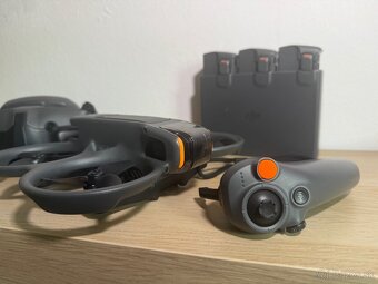 DJI Avata 2 (Fly More Combo, 3 batérie) - 7