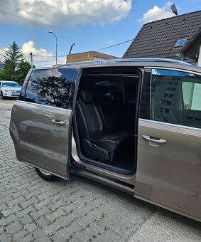 Volkswagen Sharan 2.0 TDI - automat - 7-miestny - highline - 7