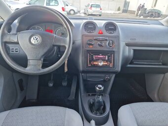 Predám Volkswagen Caddy 1.9 TDI 77 KW r.v.2009.Ohrev,7-miest - 7