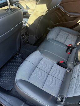 Mercedes-Benz GLA 180 d - 7