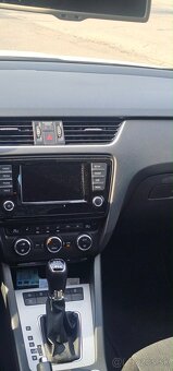Skoda Octavia 3 2.0 tdi dsg - 7