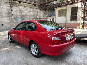 Honda Accord 1.8 Vtec - 7