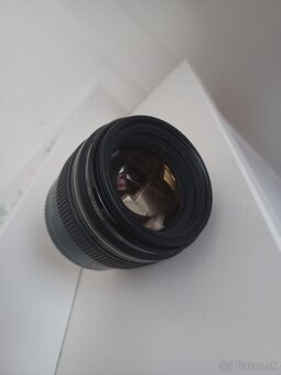 Canon EF 85mm f/1.8 USM + adaptér EF-EOS R + clona - 7