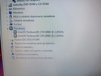 predám Fujitsu Lifebook A531 - 4gb ram - 250gb hdd - 7
