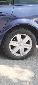 Renault Megane grandtour 1.5 dci - 7
