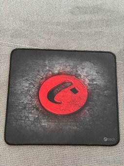 predám notebook lenovo - 7