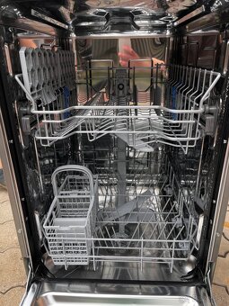 Umývačka riadu Indesit DSFE 1B10 S - 7