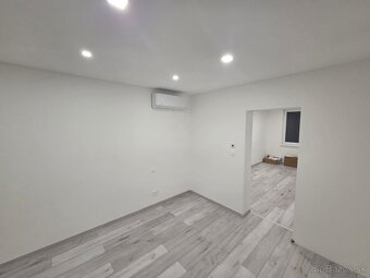 Rekonštrukcia domu / bytu - 7