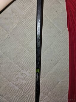 Gameworn hokejka CCM Ribcor Trigger ASY Lukáša Kloka - 7