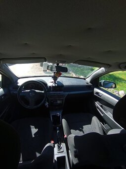 Opel Astra H 66kw - 7