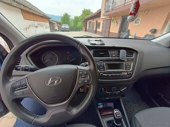 Hyundai i 20 Active - 7