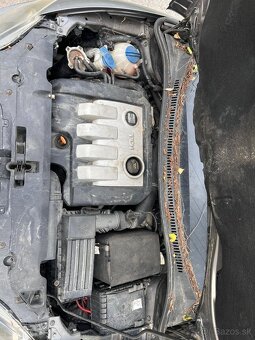 Rozpredám seat altea 1.9 77kw - 7