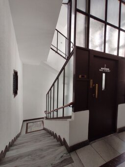 Kancelársky celok v historickej budove centre Bratislavy na - 7