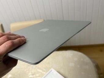 MacBook Air 2019 256GB v úžasnom stave - 7