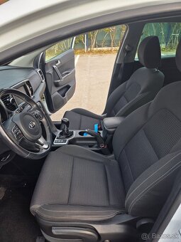 Kia Sportage 1.7 85kw - 7