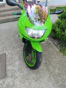 Kawasaki zx 9r - 7