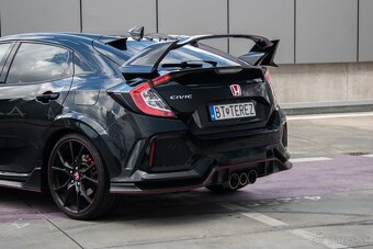 Honda Civic Type R - 7
