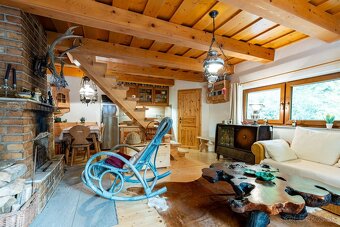 NA PREDAJ KRÁSNA CELOROČNÁ CHATA NA RUŽÍNE - 7