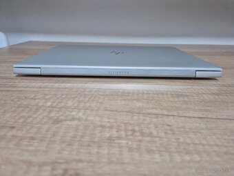 HP Elitebook /Intel Core i5-8365U/8GB RAM/FHD/256GB SSD - 7
