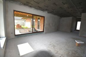 Novostavba s garážou, 225 m², Košúty - 7