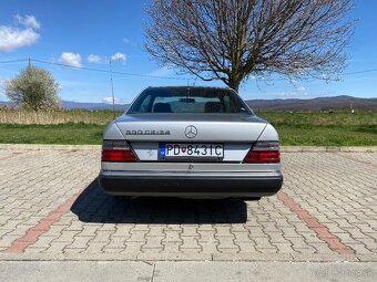Mercedes-Benz w124 coupe 3.0 24v - 7