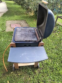 Predám plne funkčný záhradný plynový grill - 7