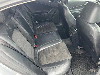 Volkswagen Passat B6 - 7