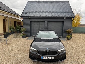 BMW Rad 5 530d xDrive A/T - 7