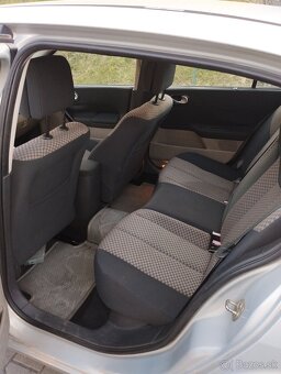 Predam renault Mégane 1,9 dci - 7
