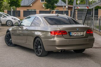 BMW Rad 3 Coupé 330 xd A/T - 7
