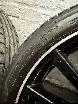 Pneumatíky Bridgestone Mercedes AMG - 7