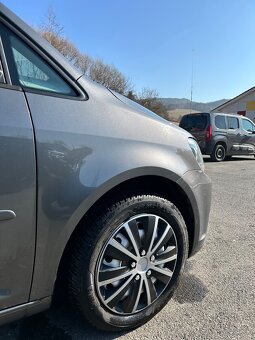 Touran 2012 2.0 TDi - 7