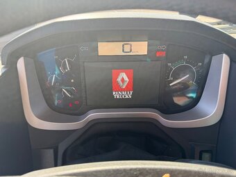 Predám tahač Renault T520 s Hydraulikou - 7