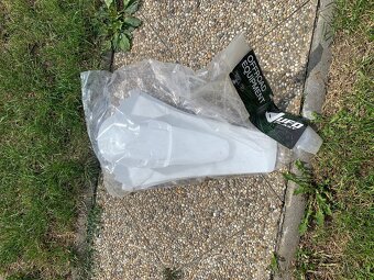 Plasty Husqvarna FE 2017 - 7