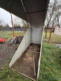 Plechová motogaráž so železnou konštrukciou - 7