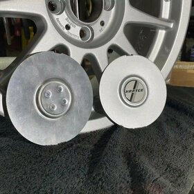 Stredové krytky HARTGE r16 - 7