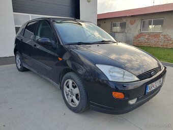 Ford Focus 1.6 74 KW Benzín - 7