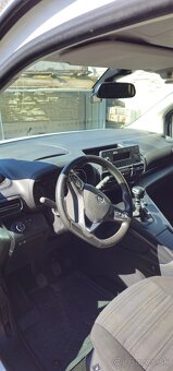 Predám opel combo 7-miestne - 7