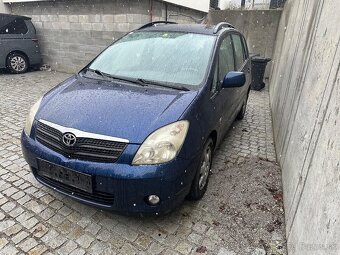 Toyota Corolla Verso 2,0D - 7