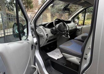 Renault Trafic 2,0DCi 9 Míst pravidel.servis nafta manuál - 7