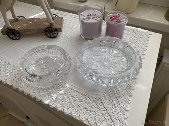 Váza, košík, krištálové popolníky - 7