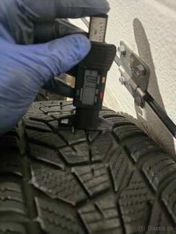 Zimné Pneu Hankook 235/55 R19 - 7