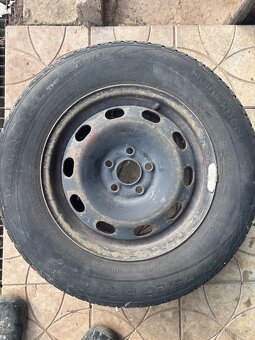 Pneumatiky s plech.diskami 185/80 r14 T - 7