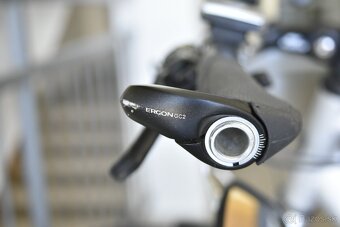 Trekingový bicykel - 7