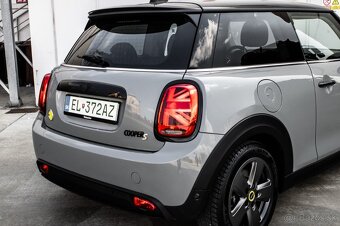 Mini Cooper S SE 135kW AT Elektro 2022 - odp. DPH - 7