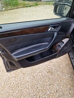 Rozpredám na diely Mercedes Benz C, W203, sedan - 7