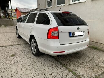 Octavia kombi 2,0Tdi Edition - 7
