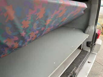 VW T4 MULTIVAN 2,4D ŤAŽNÉ - 7